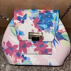 trina turk shoulder bolsas